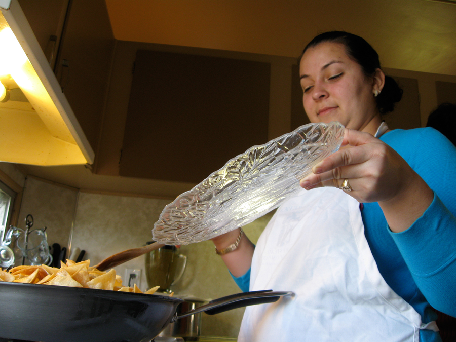 Raices y Sabores / Roots & Flavors