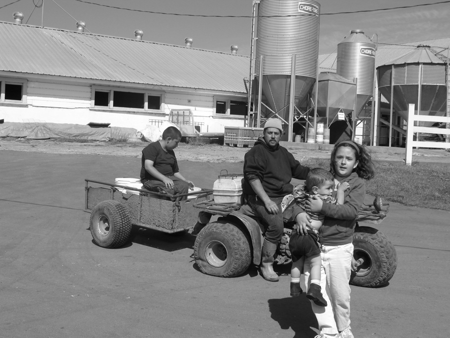La Vida: Trabajo y Familia (Work and Family)